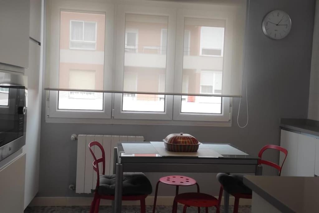 C01A05 Precioso Apartamento Con Vistas Al Mar Сантандер Экстерьер фото